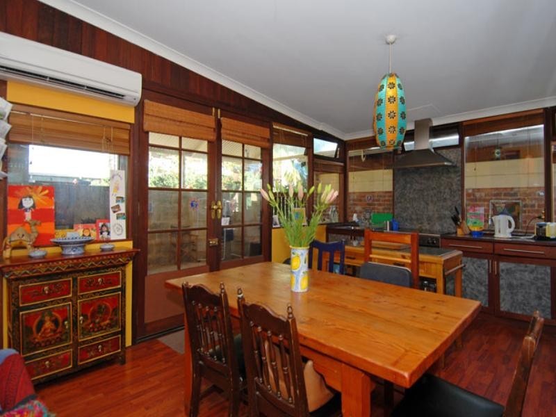 111 Hampton Road, South Fremantle WA 6162