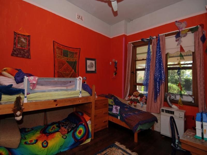 111 Hampton Road, South Fremantle WA 6162