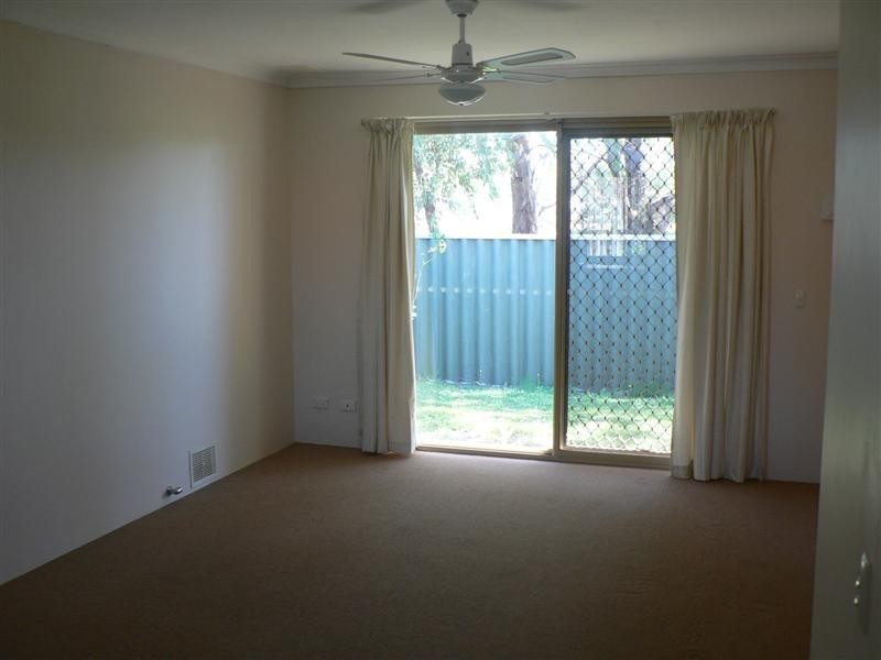 7/35 Winnacott Street, Willagee WA 6156