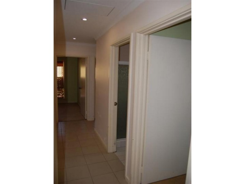 2/24 SAMSON Street, Fremantle WA 6160