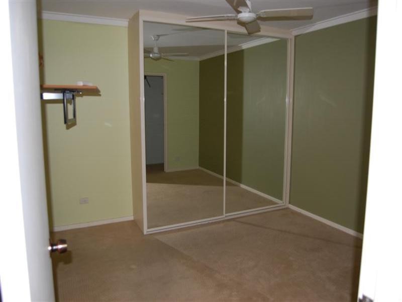 2/24 SAMSON Street, Fremantle WA 6160