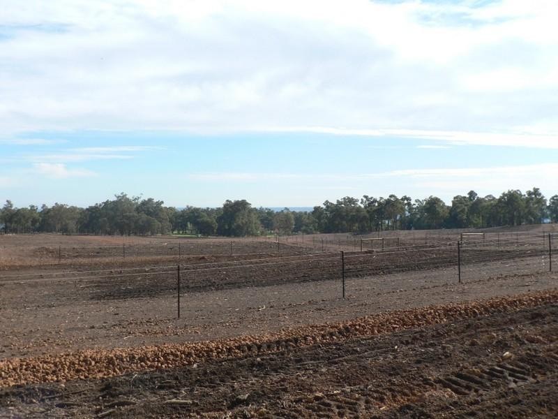 Lot 811 Observation Circle, Bedfordale WA 6112