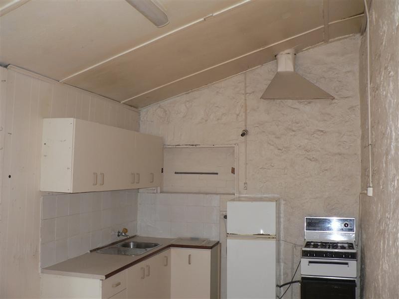 1/60 WATKINS Street, White Gum Valley WA 6162