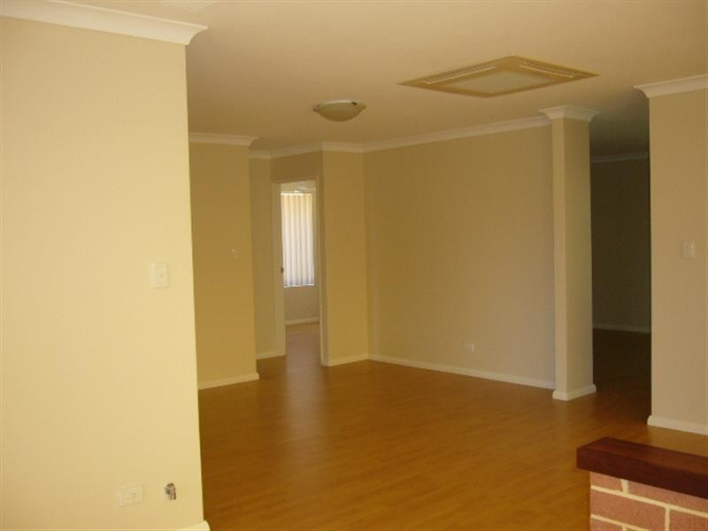 6 GREENPARK Rise, Bibra Lake WA 6163