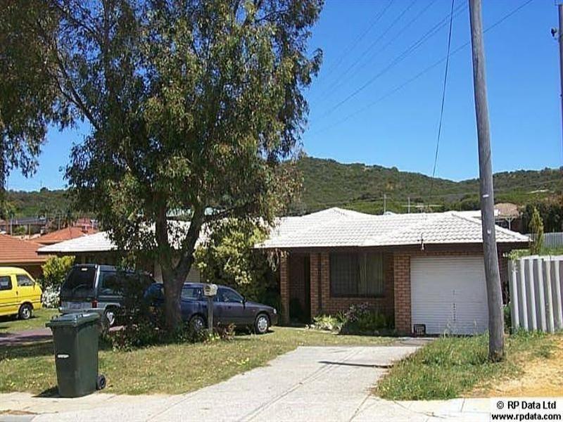 14 A CHESHAM Way, Hamilton Hill WA 6163