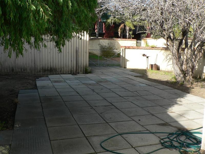 176 HAMPTON Road, Beaconsfield WA 6162