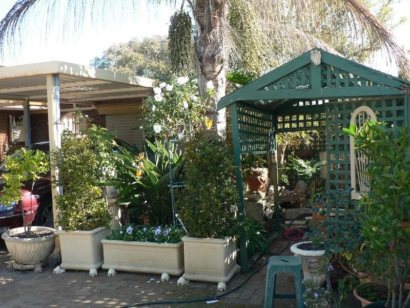 225 Erindale Road, Hamersley WA 6022