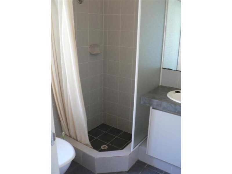 5A BUTSON Street, Hilton WA 6163