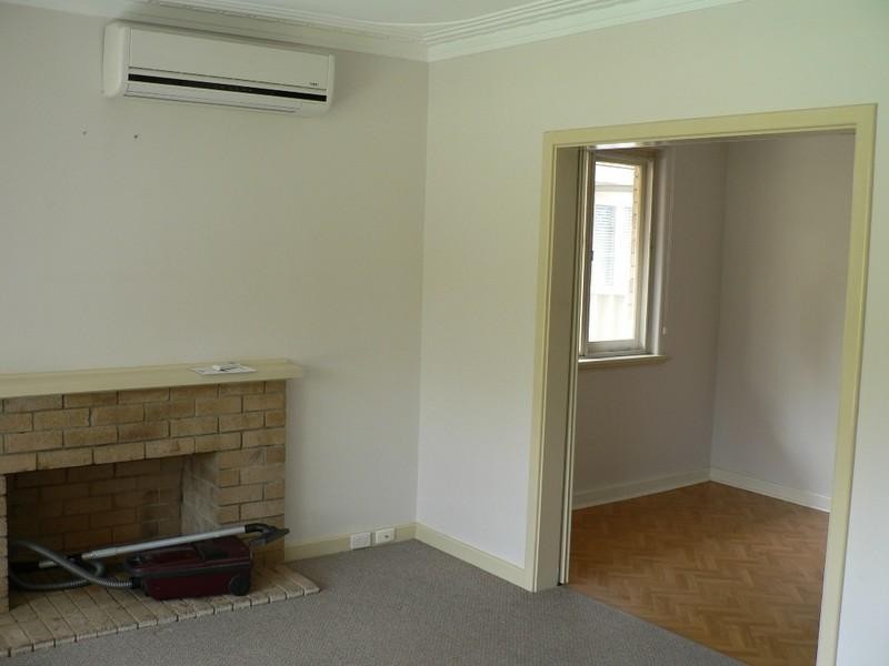 34 Sea View Street, Beaconsfield WA 6162