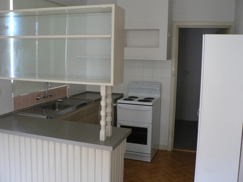 34 Sea View Street, Beaconsfield WA 6162