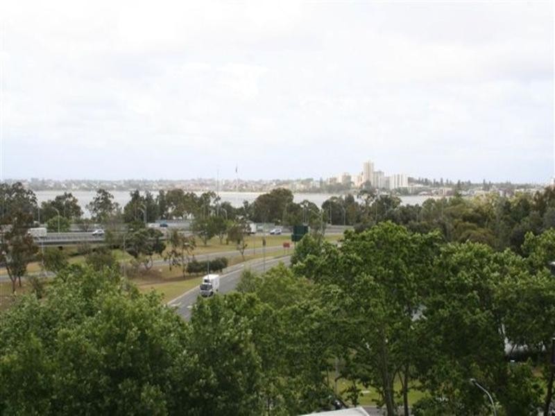 62/122 Mounts Bay Road, Perth WA 6000