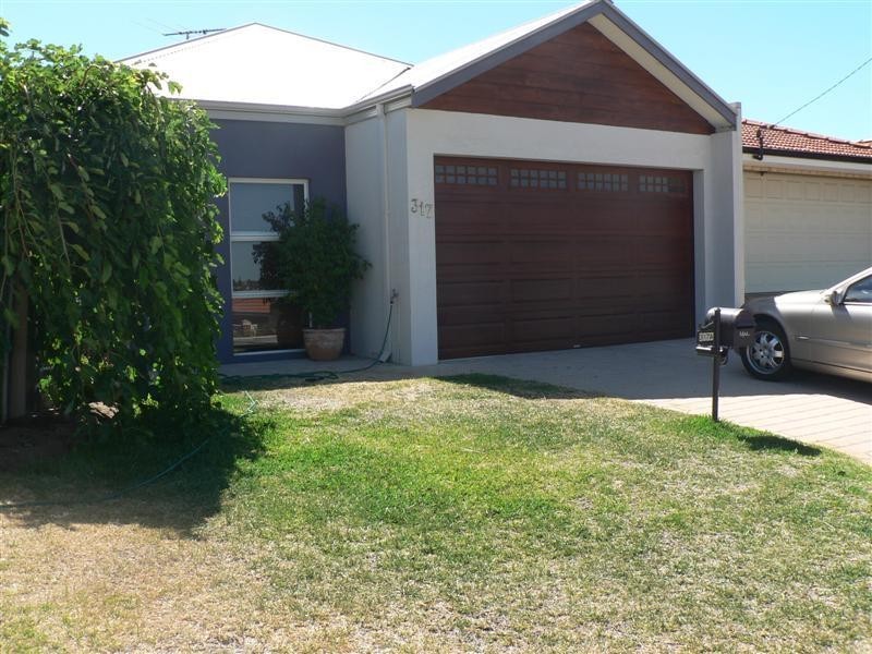 317A Hamilton Road, Coogee WA 6166