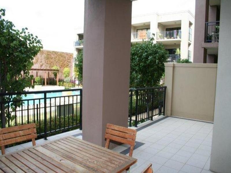 12/1 Roydhouse Street, Subiaco WA 6008