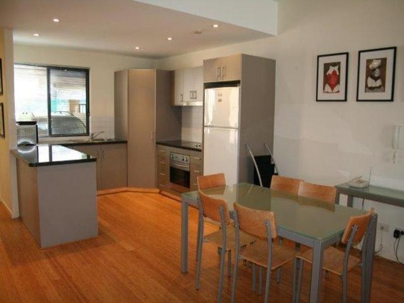 12/1 Roydhouse Street, Subiaco WA 6008