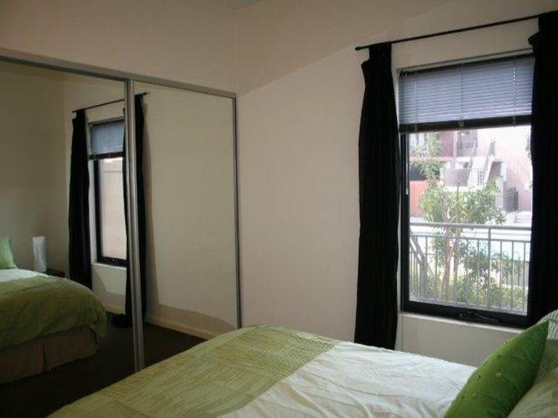 12/1 Roydhouse Street, Subiaco WA 6008