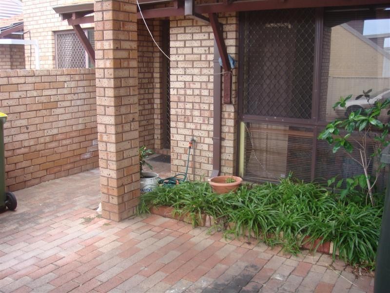 6/370 CANNING Highway, Bicton WA 6157
