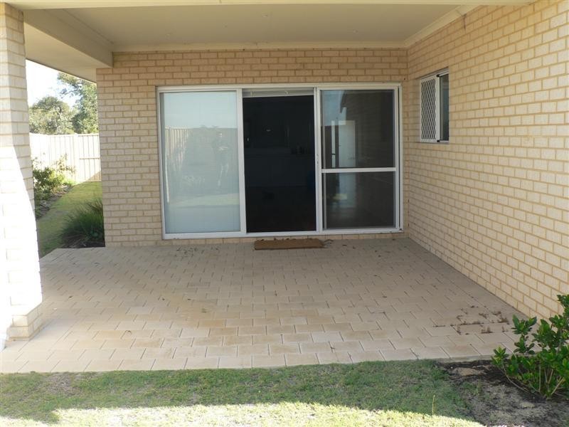 58 Birkett Street, Beeliar WA 6164