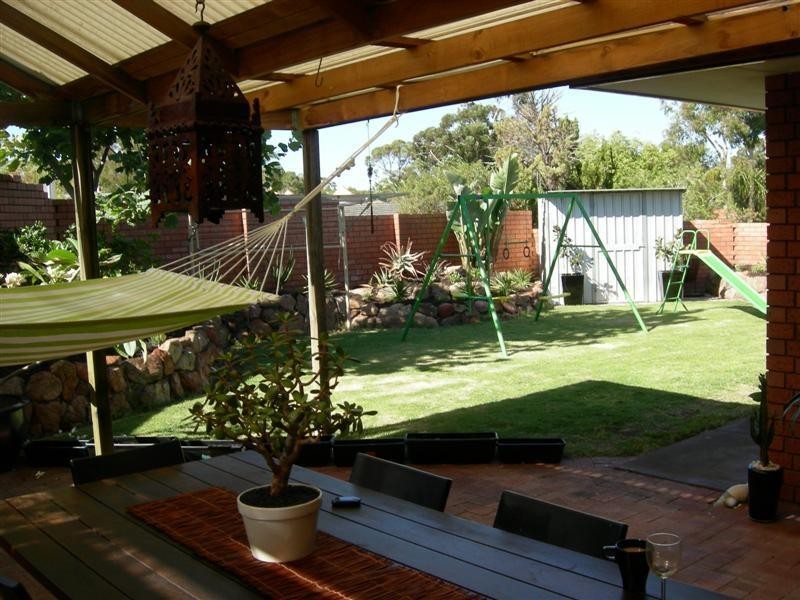 1/182 Holland Street, Fremantle WA 6160