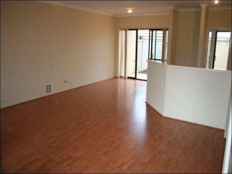 10 Gray Court, Hamilton Hill WA 6163