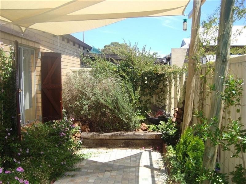 3/105 Edmund Street, Fremantle WA 6160