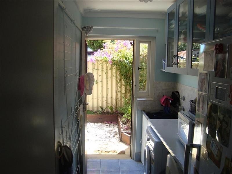 3/105 Edmund Street, Fremantle WA 6160