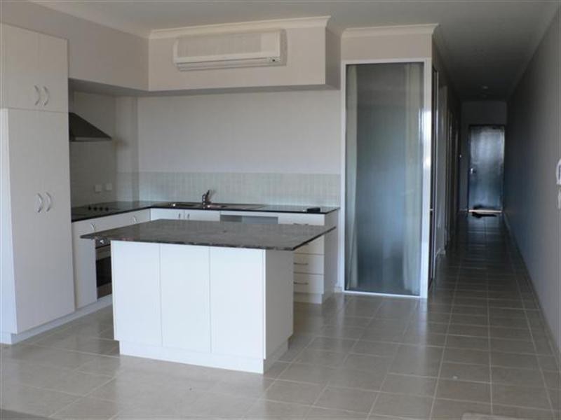 17/2-4 PENSIONER GUARD Road, North Fremantle WA 6159