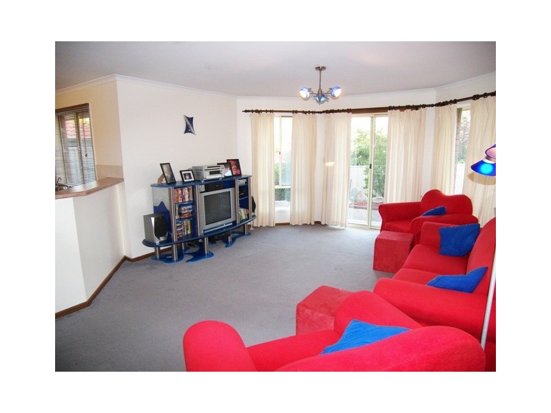 11 St Clair Parade, Greenwith SA 5125