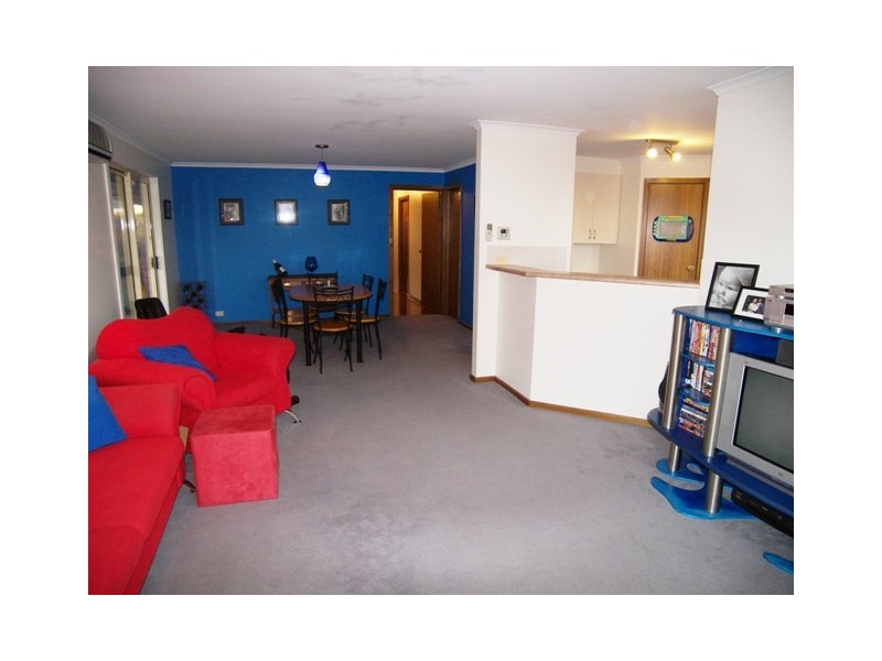 11 St Clair Parade, Greenwith SA 5125