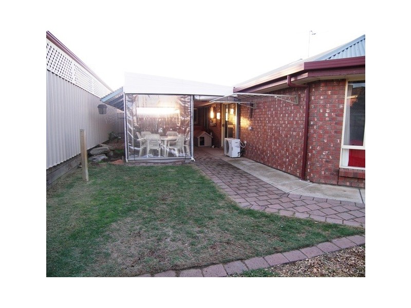 11 St Clair Parade, Greenwith SA 5125