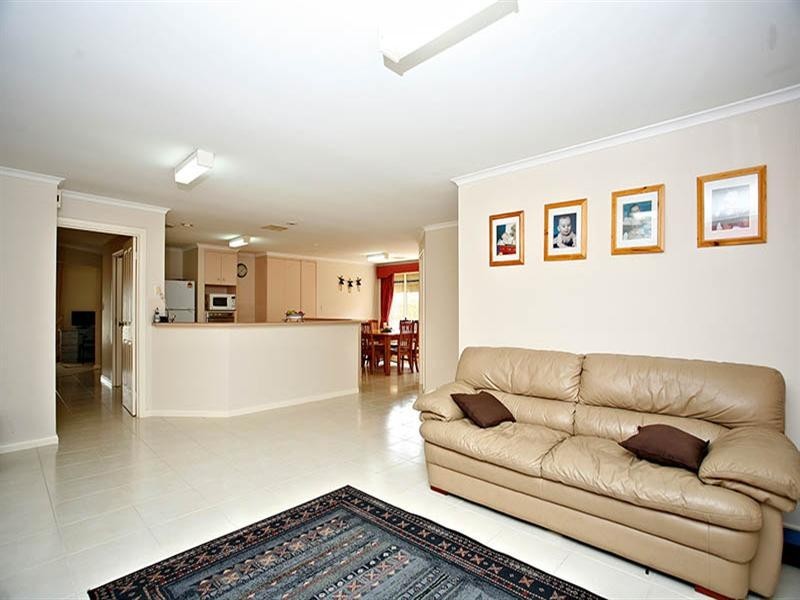 41 Sunnyside Drive, Evanston Park SA 5116