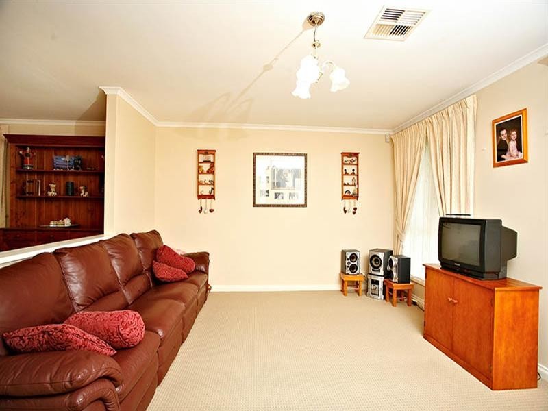 41 Sunnyside Drive, Evanston Park SA 5116