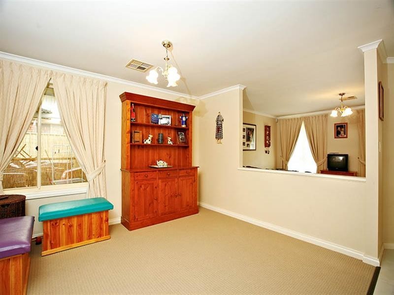 41 Sunnyside Drive, Evanston Park SA 5116