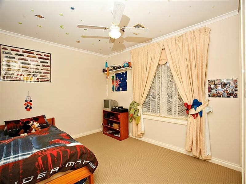 41 Sunnyside Drive, Evanston Park SA 5116