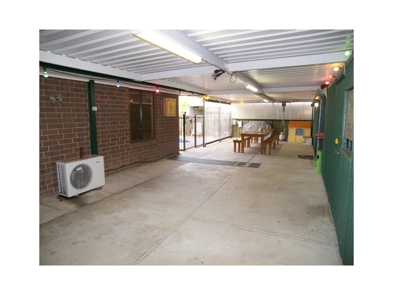 27 Federation Way, Andrews Farm SA 5114