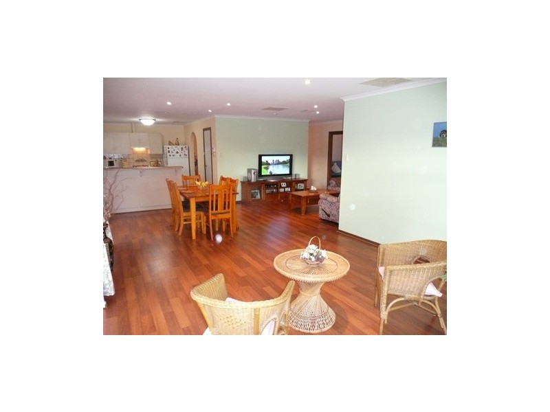 11 Sandalwood Court, Salisbury Heights SA 5109