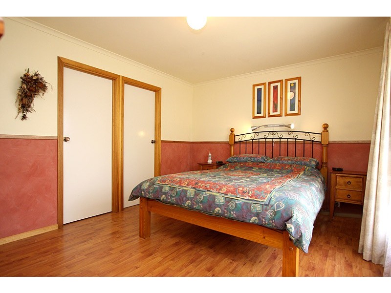 10 Lawson Road, Kalbeeba SA 5118