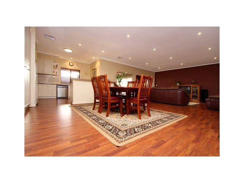 12 Selway Place, Evanston Park SA 5116