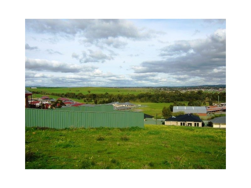 352 Falcon Drive, Hewett SA 5118