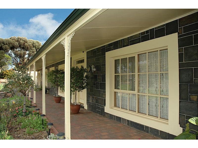 1 Rose Avenue, One Tree Hill SA 5114