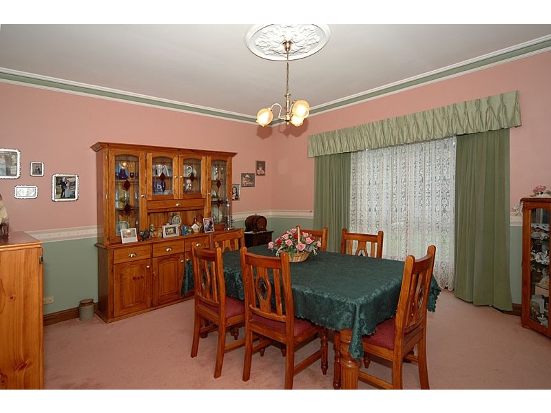 1 Rose Avenue, One Tree Hill SA 5114