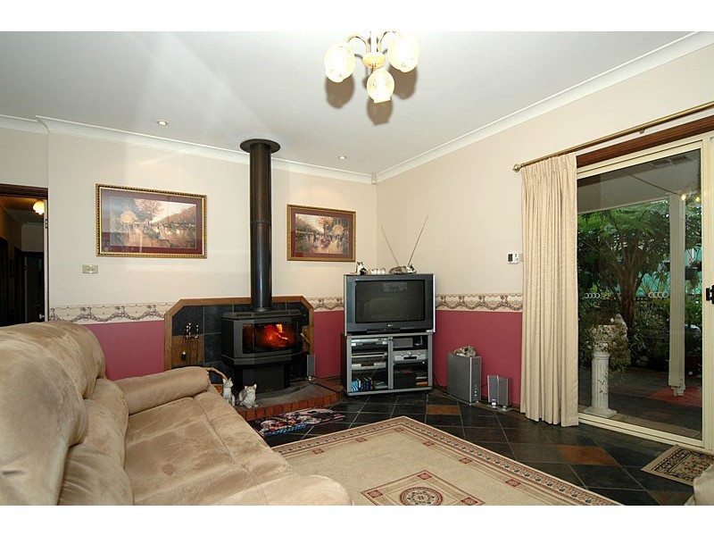 1 Rose Avenue, One Tree Hill SA 5114