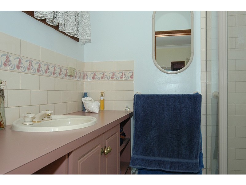 1 Rose Avenue, One Tree Hill SA 5114