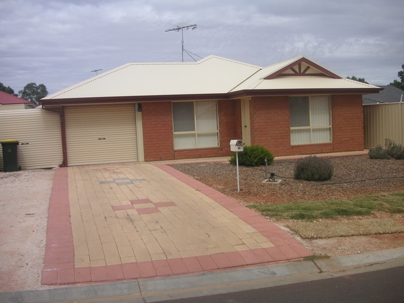 36 Palamountain Drive, Evanston Park SA 5116