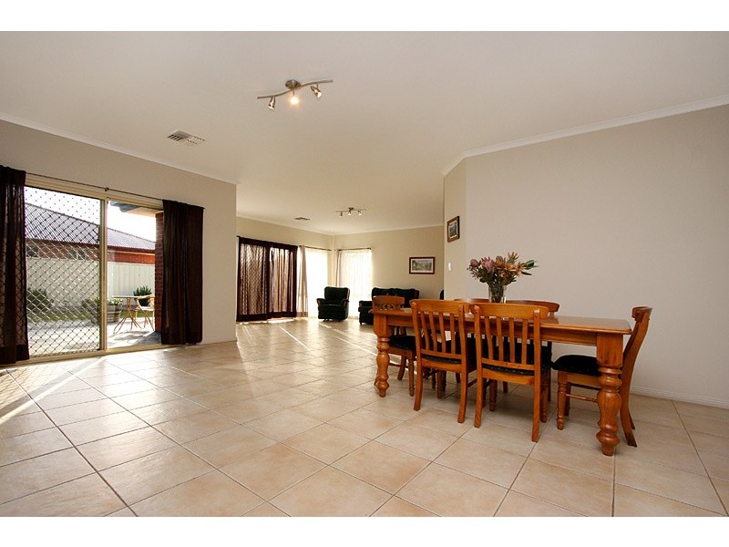 33 Lakeland Road, Munno Para West SA 5115