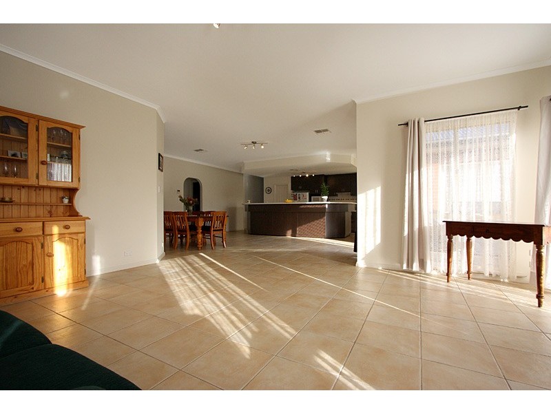 33 Lakeland Road, Munno Para West SA 5115