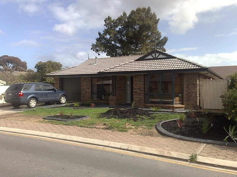 4 Howell Road, Parafield Gardens SA 5107