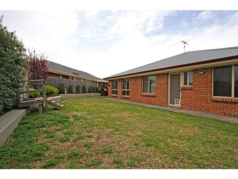 19 Rossiter Drive, Evanston Park SA 5116