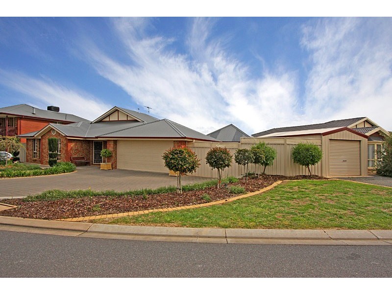 19 Rossiter Drive, Evanston Park SA 5116