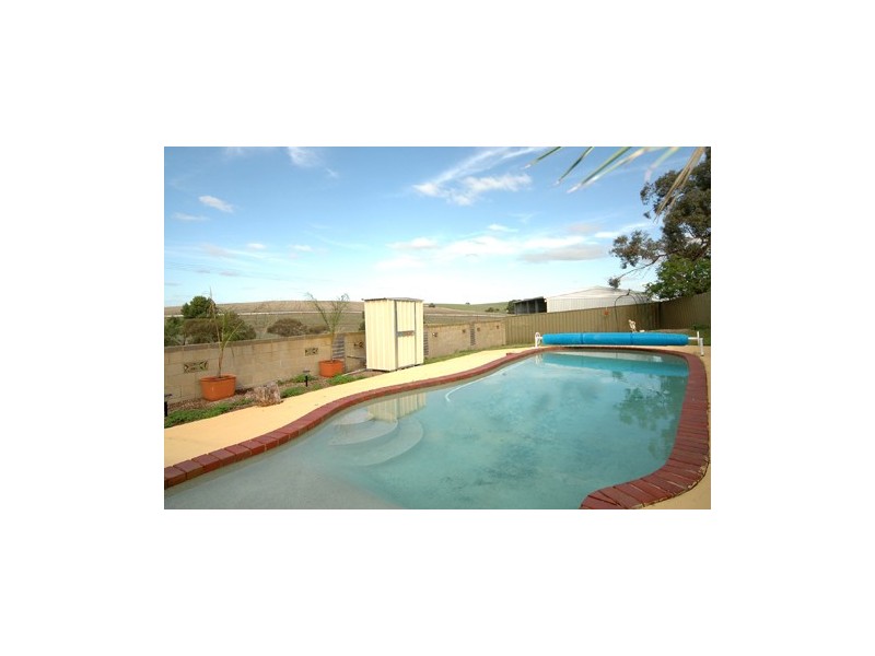 390 Mugge Road, Sandy Creek SA 5350