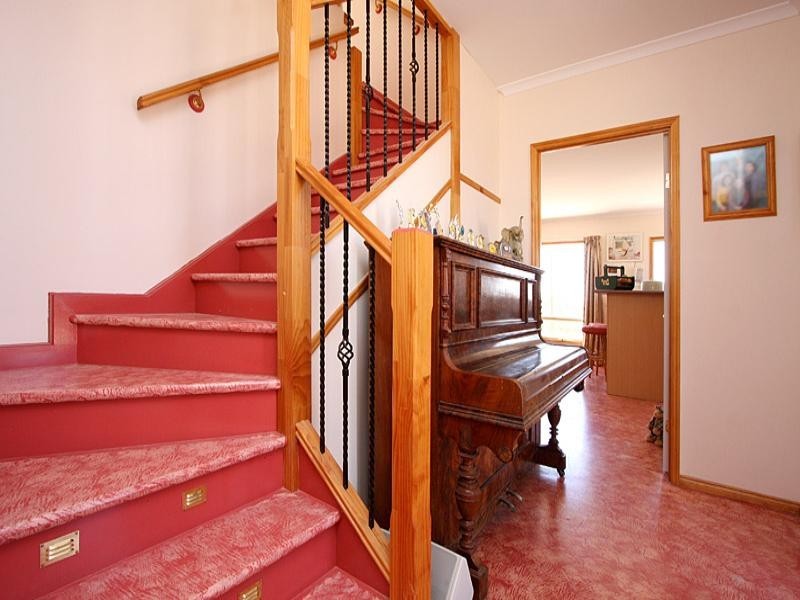 193 Woodlands Road, Cockatoo Valley SA 5351